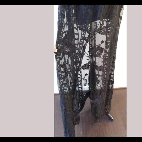 SOCIALITE NORDSTROM Deep V Lace Maxi Dress S - Picture 5 of 7